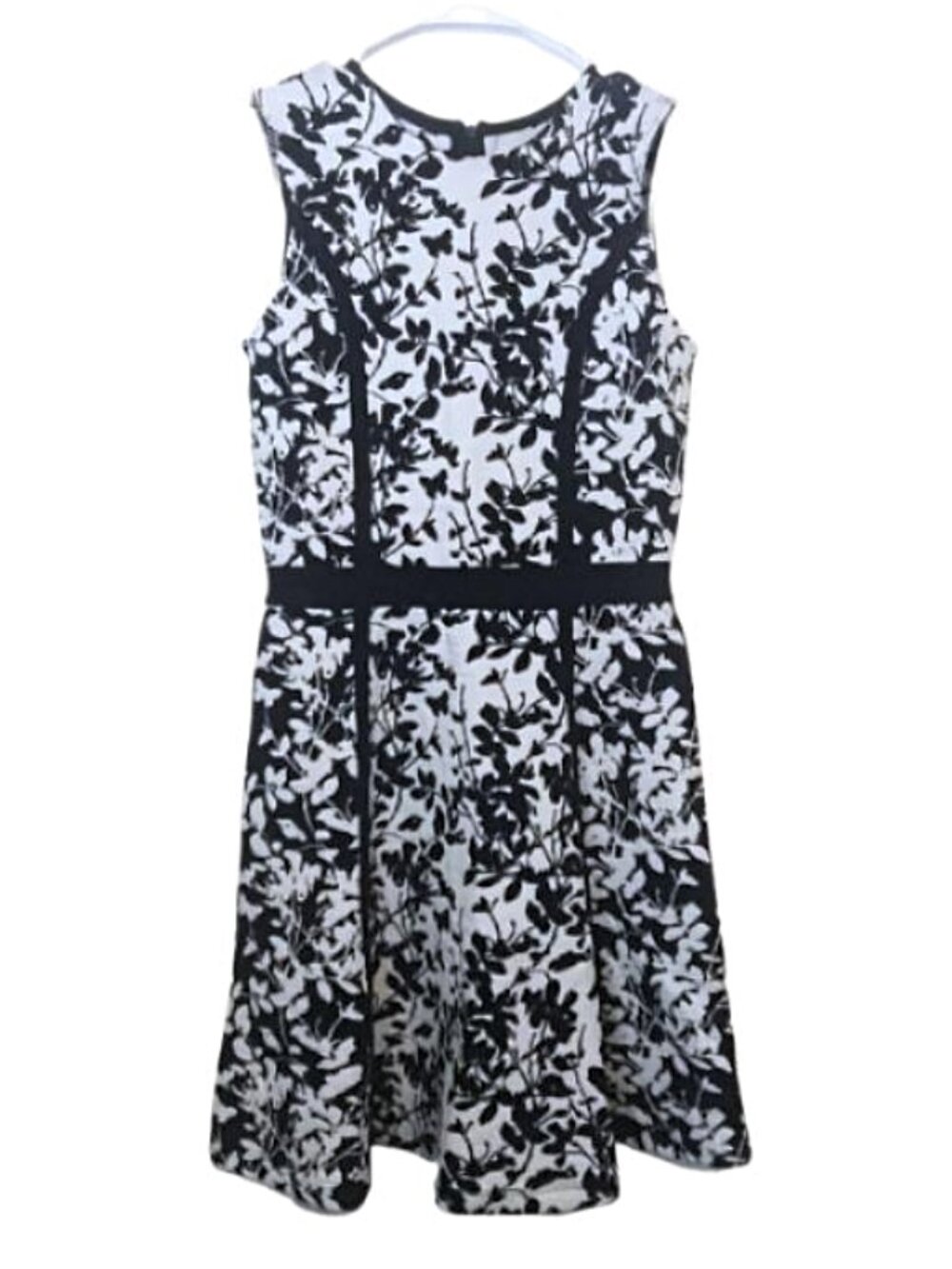 Carolina Herrera floral jacquard knit fit flare dress S EUC
